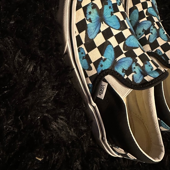 ✅SOLD✅ - Picture 2 of 4